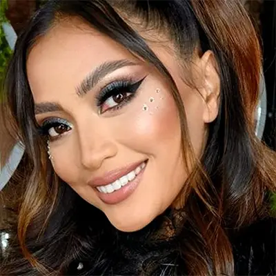 Bella Santiago (Popstar)