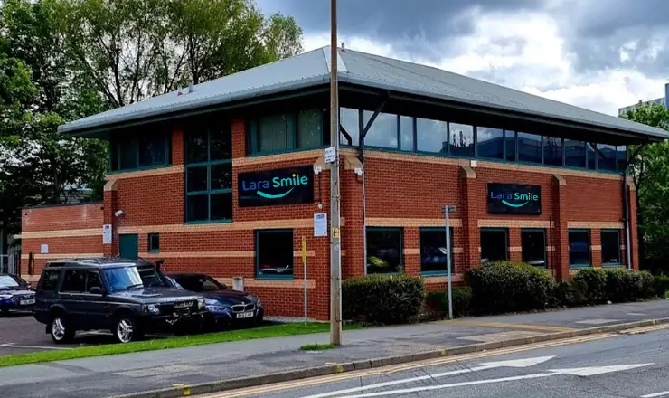 Manchester - Lara Smile Dental Clinic